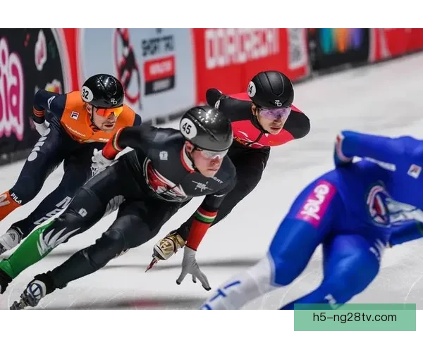 中国短道速滑队接力获第五名